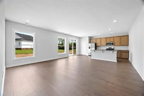 2794 Brahman Circle Bowling Green KY 42104