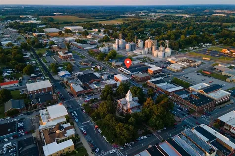 208 N Main Street Franklin KY 42134-1839