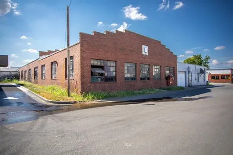 208 N Main Street Franklin KY 42134-1839