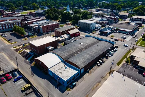 208 N Main Street Franklin KY 42134-1839
