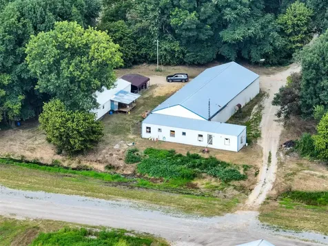 1432 State Route 797 Calhoun KY 42327