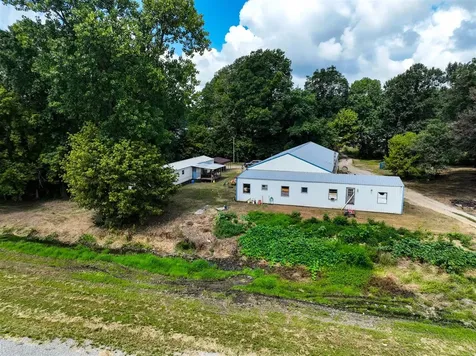 1432 State Route 797 Calhoun KY 42327