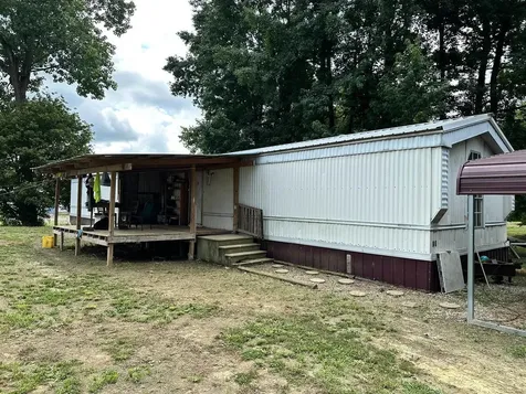1432 State Route 797 Calhoun KY 42327