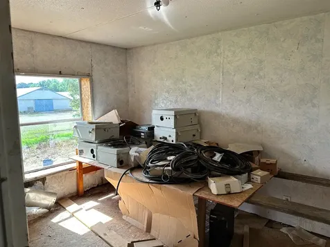 1432 State Route 797 Calhoun KY 42327