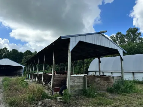 1432 State Route 797 Calhoun KY 42327