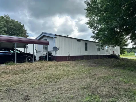 1432 State Route 797 Calhoun KY 42327