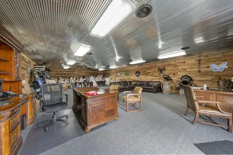 4848 Scottsville Road Bowling Green KY 42102