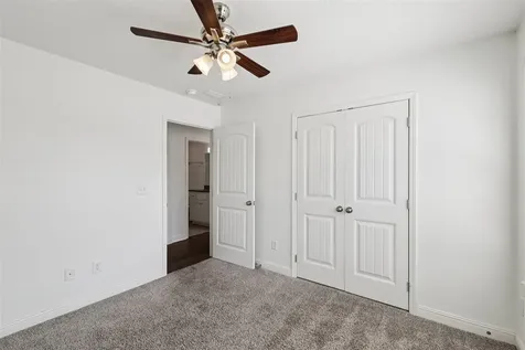 842 River Birch Court Bowling Green KY 42103