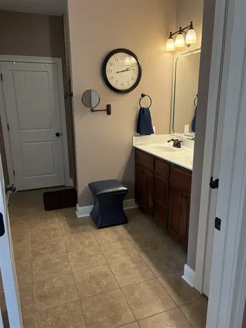 124 Sally Circle Bowling Green KY 42101