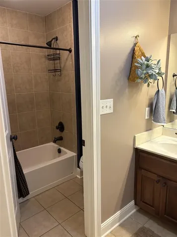 124 Sally Circle Bowling Green KY 42101