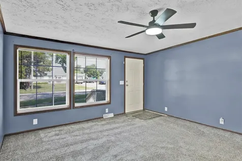 13407 Snowden Way Louisville KY 40272