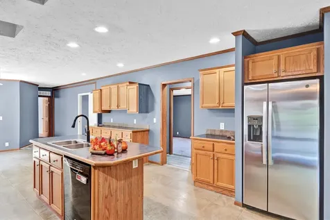 13407 Snowden Way Louisville KY 40272
