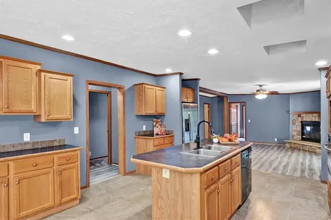 13407 Snowden Way Louisville KY 40272