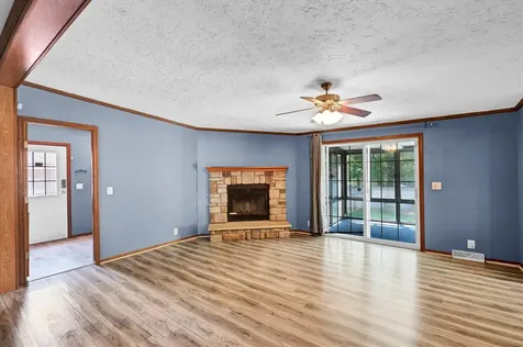 13407 Snowden Way Louisville KY 40272