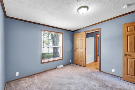13407 Snowden Way Louisville KY 40272
