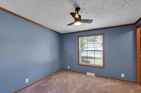 13407 Snowden Way Louisville KY 40272