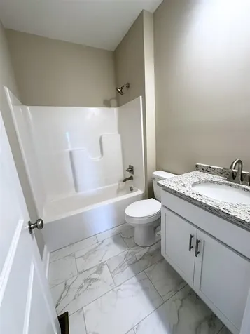 1344 Helmsdale Avenue Bowling Green KY 42101