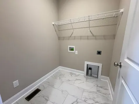 1344 Helmsdale Avenue Bowling Green KY 42101