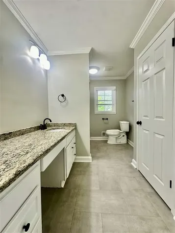 708 Sherwood Drive Bowling Green KY 42103