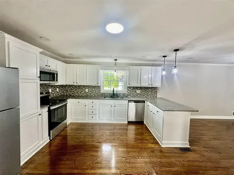708 Sherwood Drive Bowling Green KY 42103