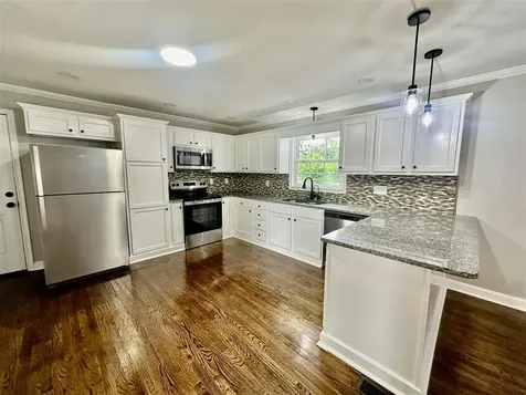 708 Sherwood Drive Bowling Green KY 42103