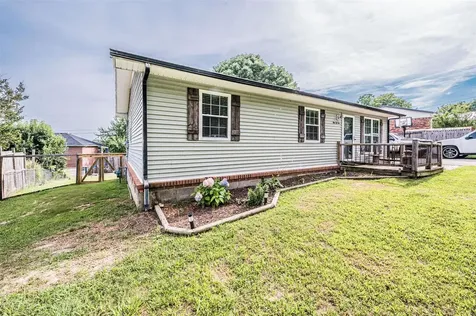 104 Pocahontas Trail Glasgow KY 42141