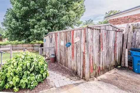 104 Pocahontas Trail Glasgow KY 42141