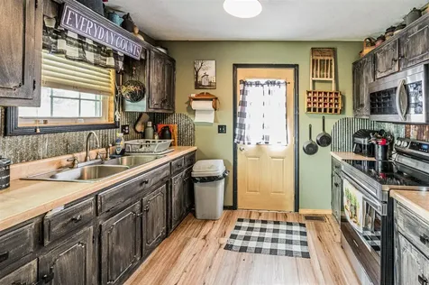 104 Pocahontas Trail Glasgow KY 42141