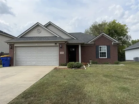 1203 Chicory Way Bowling Green KY 42104