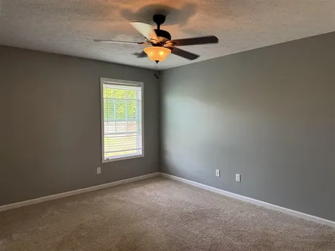 1203 Chicory Way Bowling Green KY 42104