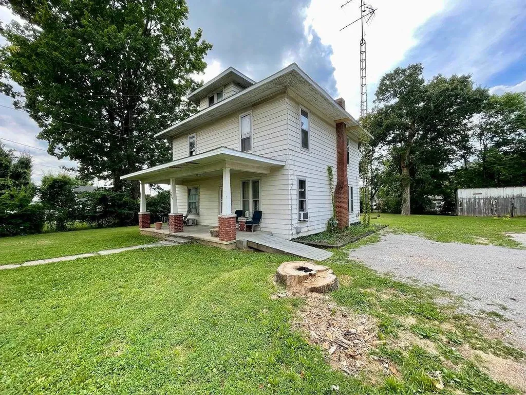 1629 Forrest Drive Bowling Green KY 42101