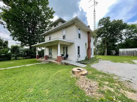 1629 Forrest Drive Bowling Green KY 42101