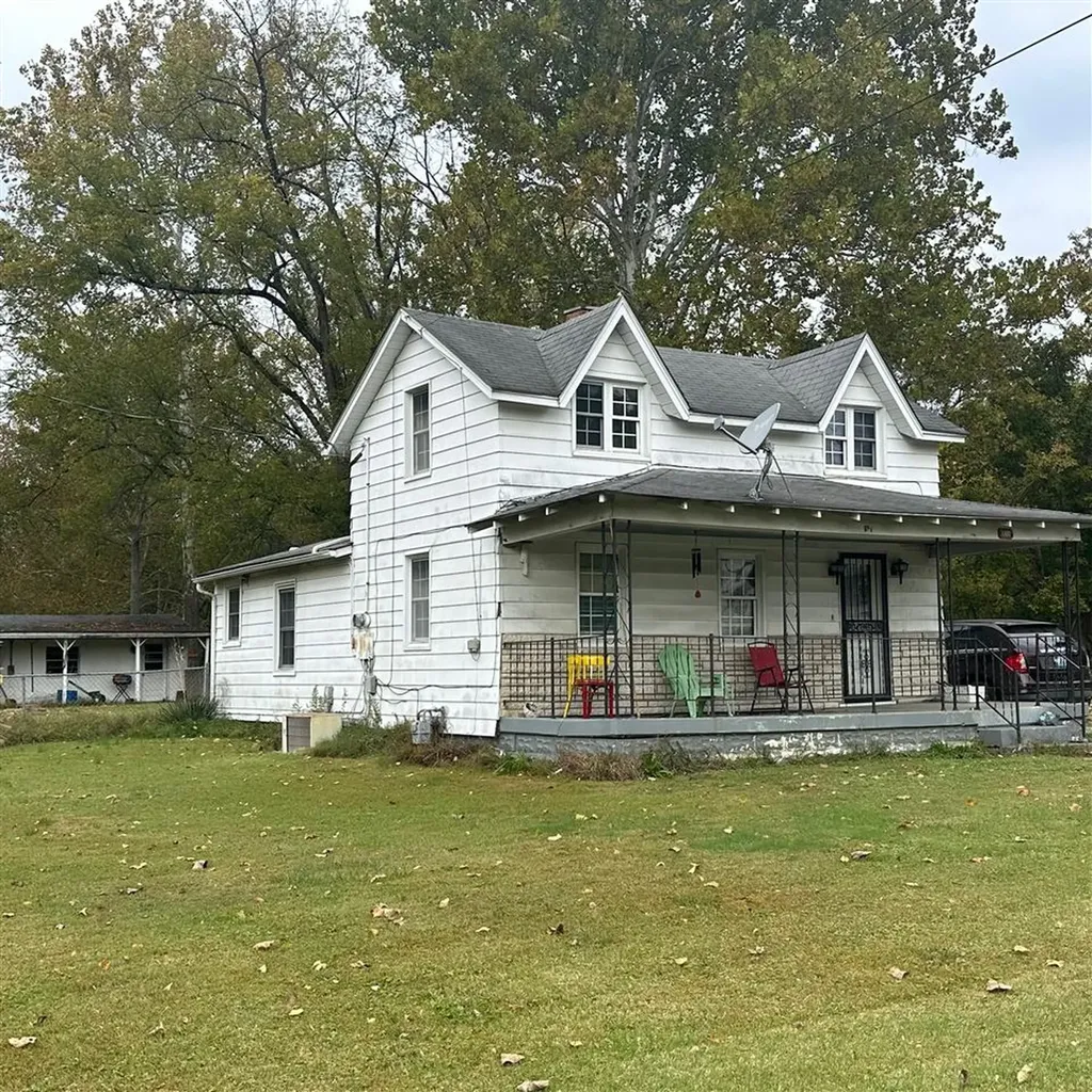 8800 W Manslick Road Louisville KY 40272