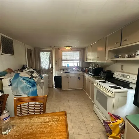 8800 W Manslick Road Louisville KY 40272