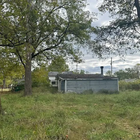 8800 W Manslick Road Louisville KY 40272