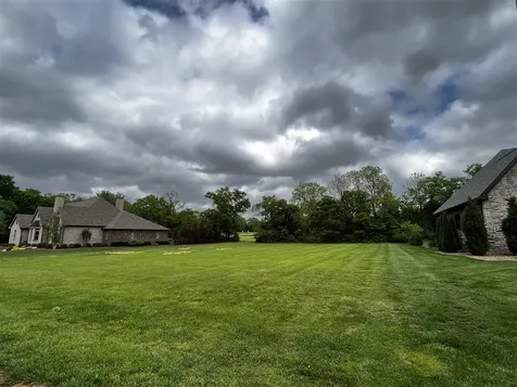 Lot 6 Mccubbin Drive Bowling Green KY 42104