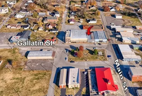 110 W Gallatin Street Adairville KY 42202