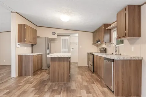 512 Hunters Circle Russellville KY 42276