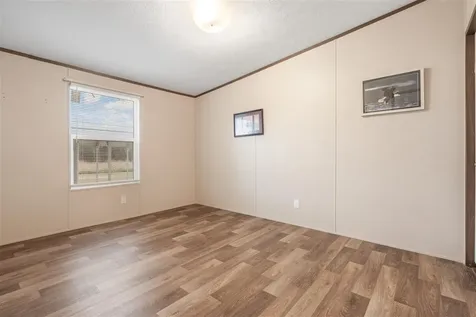 512 Hunters Circle Russellville KY 42276