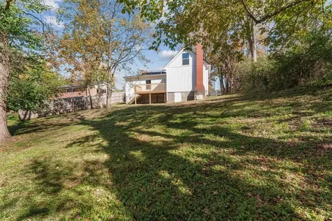 261 Maysville Road Scottsville KY 42164