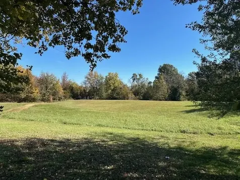 220 Tucker School House Road Madisonville KY 42431