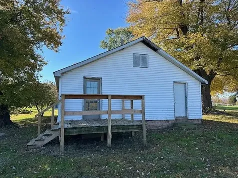 220 Tucker School House Road Madisonville KY 42431