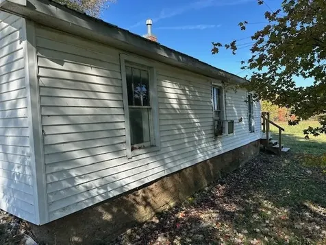 220 Tucker School House Road Madisonville KY 42431