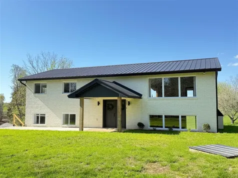 1540 Heltsley Road Lewisburg KY 42256