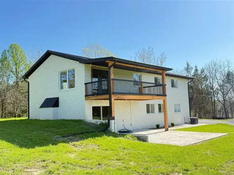 1540 Heltsley Road Lewisburg KY 42256