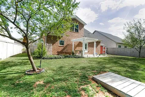 4182 Beechwood Lane Bowling Green KY 42104