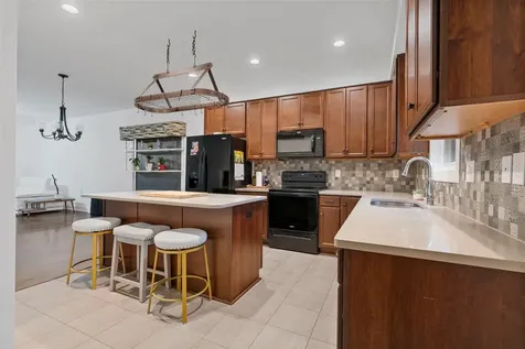 4182 Beechwood Lane Bowling Green KY 42104