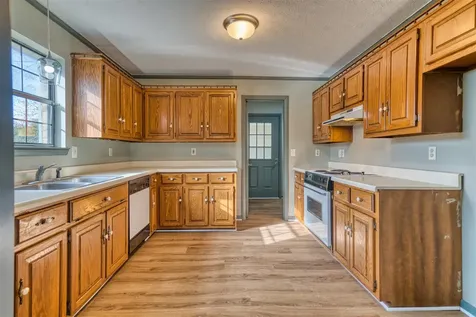 221 Winston Lane Franklin KY 42134
