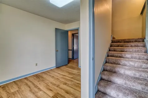 221 Winston Lane Franklin KY 42134