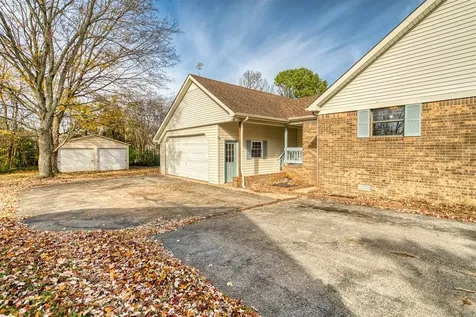 221 Winston Lane Franklin KY 42134